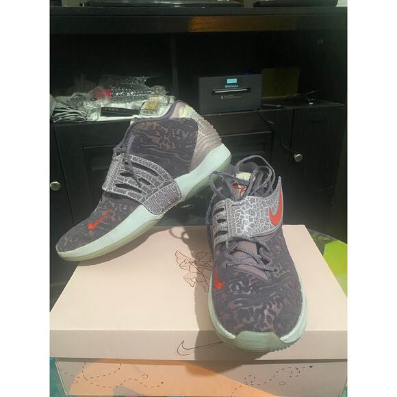 Nike KD 14 Valentines Day Size 12 - Picture 1 of 8